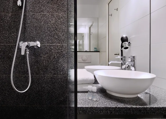 One Nürnberg-plärrer Hotel 3*